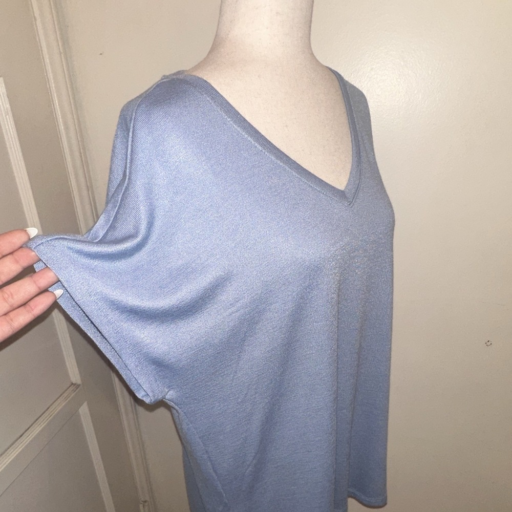 Orvis Women's L Baby Blue Solid Knit Tunic V-Neck Dolman Short Sleeve Stretch
